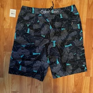Calvin Klein Men’s Swimshorts/Swim Trunks - Black/Blue - Size M - NWT